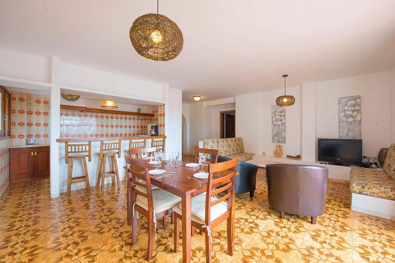 Villa Cari - Plusholidays *